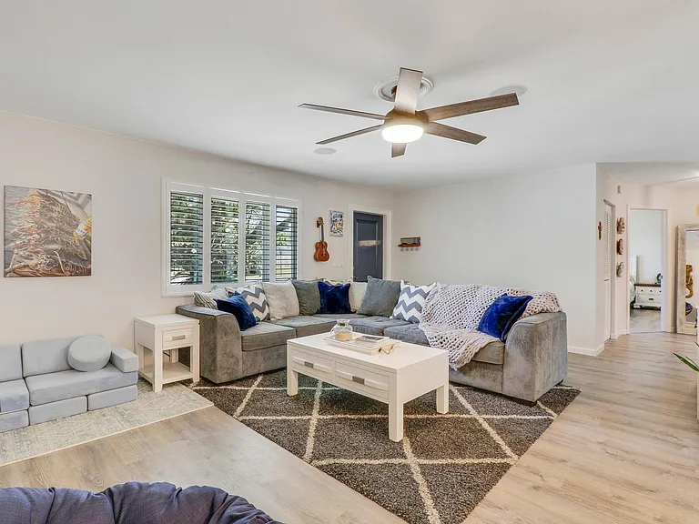 1302 SE Madison Ave — Photo 9