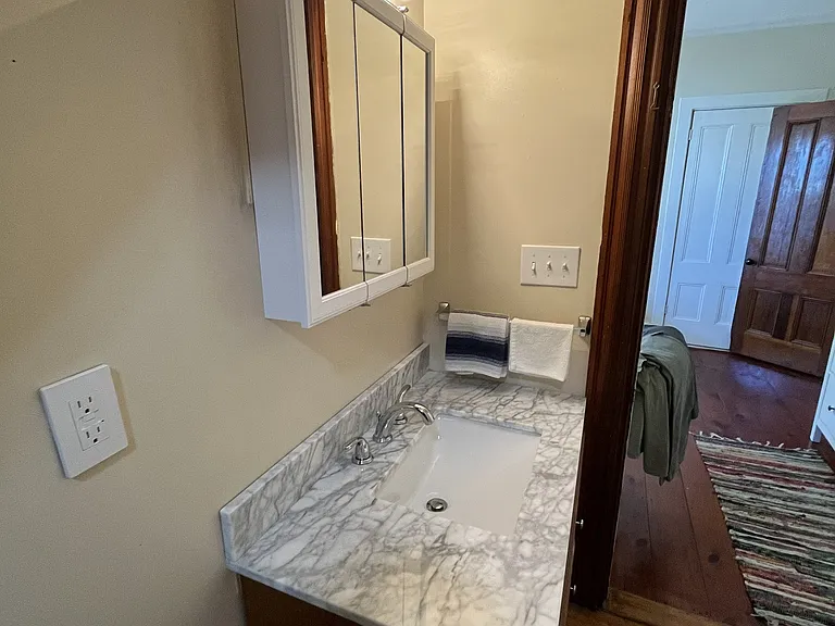 64 Lamb St #1 — Photo 17