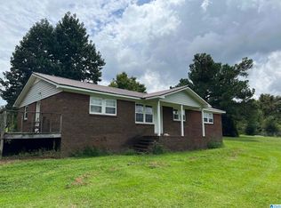 1040 Ebell Rd, Oneonta, AL 35121