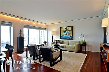 4th image of 950 N Michigan Ave #30C