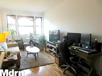 Rented by Mdrn Residential