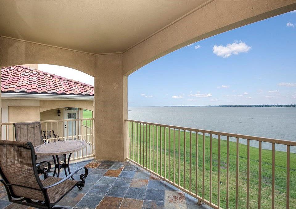 1st image of 2190 Portofino Dr