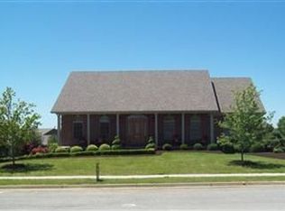 222 Ashton Oak Way, Winchester, KY 40391
