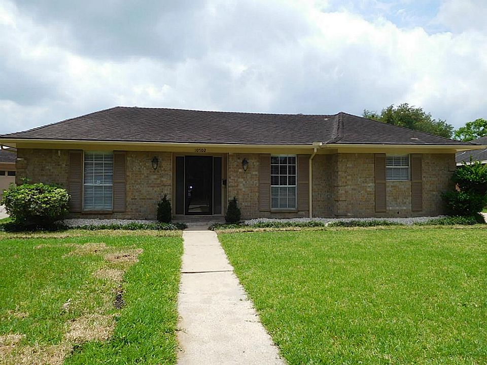 1st image of 10702 Sagewind Dr