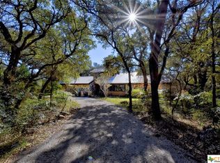 107 Merrywood Ln, San Marcos, TX 78666