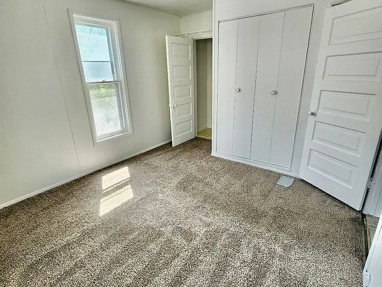 421 South Chestnut Street — Photo 9