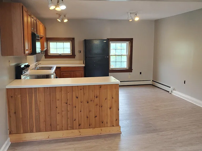 Kitchen and dining area