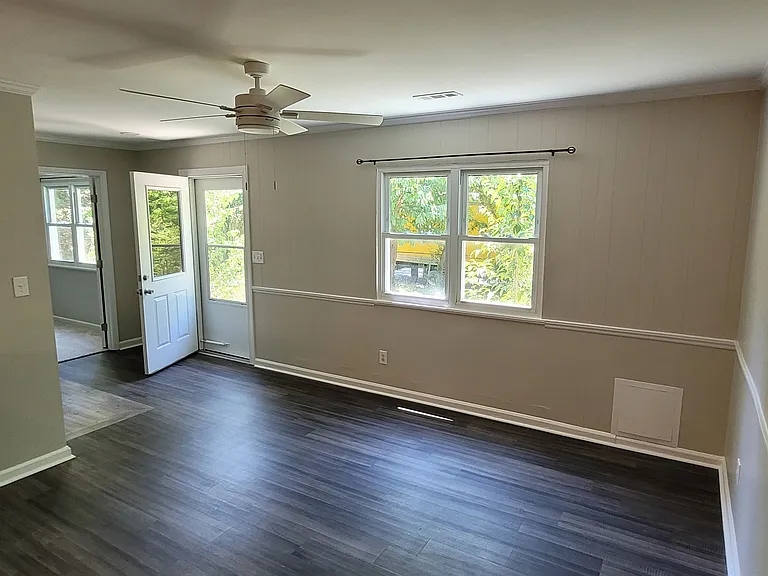 3712 Atlas St — Photo 5