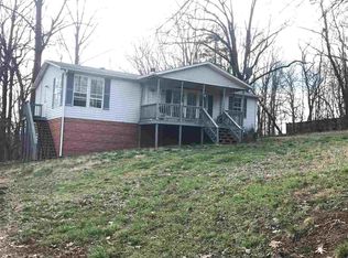 175 Mountain Crest Dr, Stanardsville, VA 22973