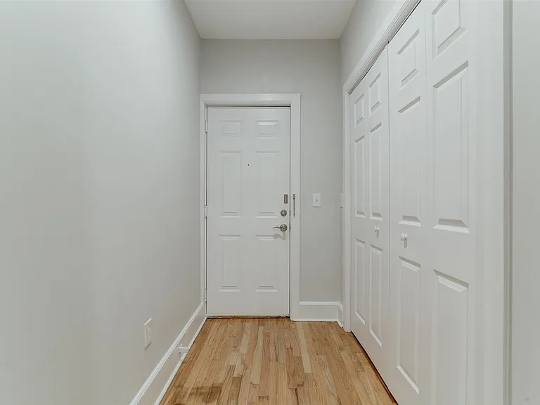 465 Jersey Ave #1 — Photo 4