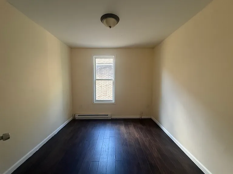 1418-1420 Fordham Ct — Photo 11