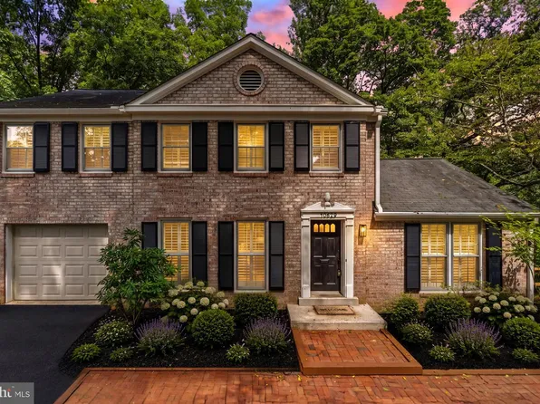 10629 Seneca Ridge Dr, Gaithersburg, MD 20886