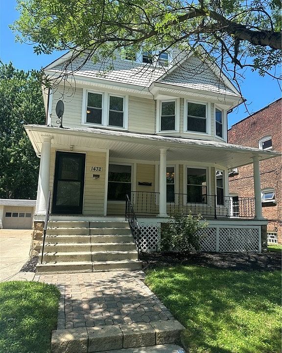 1st image of 1432 Lakewood Ave