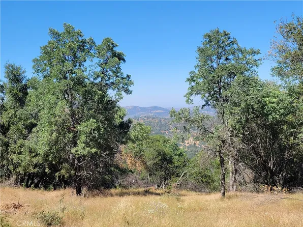 5587 Alta Vista Rd, Mariposa, CA 95338