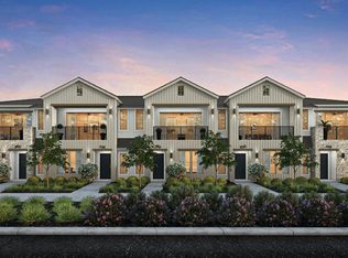 563 N Chapel Hill Ln #120, Clovis, CA 93611