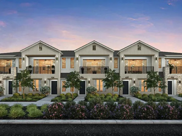 2810 E Teaberry Dr #145, Fresno, CA 93730