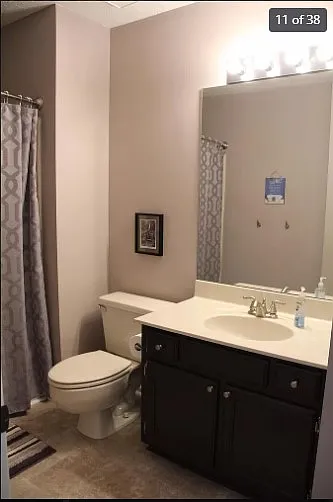 Upstairs shared bathroom.