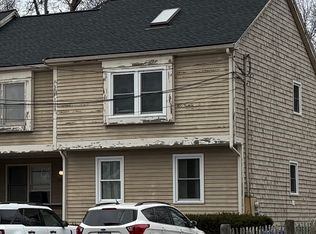 205 Knight Ave #1, Attleboro, MA 02703