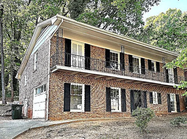 1200 Burbank Trl, Morrow, GA 30260