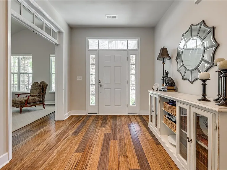 1007 Kaiser Way — Photo 5