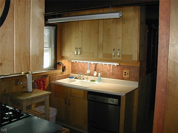 4th image of 599 Crest Ln #53