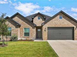 400 Daisy Ln, Robinson, TX 76706