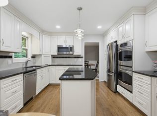 2210 Smoke Stone Cir, Marietta, GA 30062