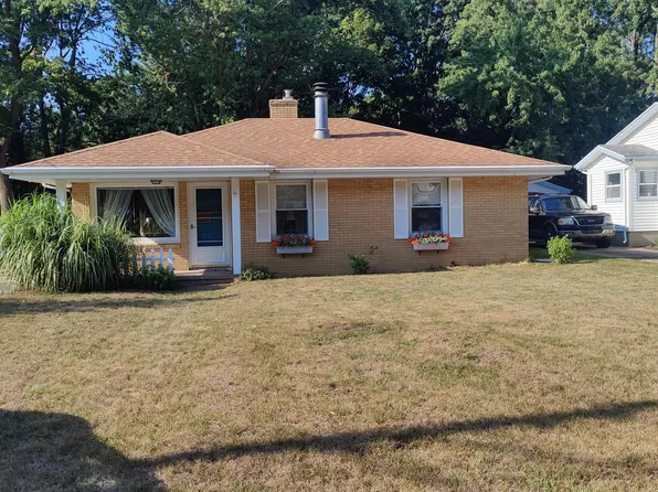 117 Messner Dr, Benton Harbor, MI 49022
