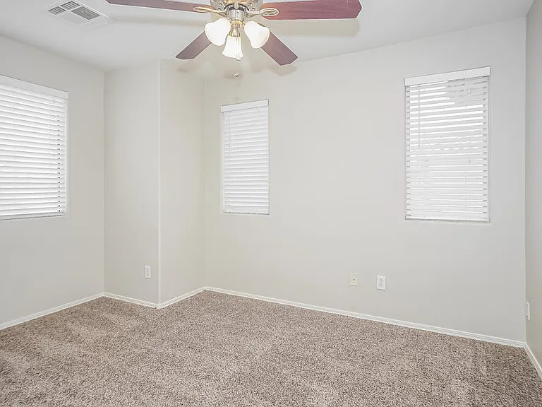 1040 Valetta Flat Ave — Photo 11