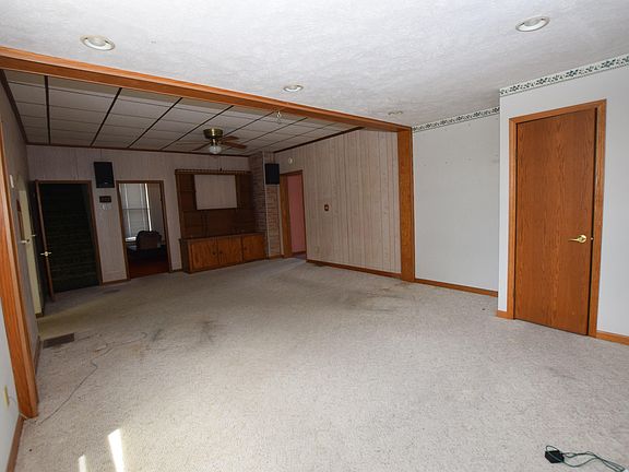5th image of 705 W Sandusky Ave