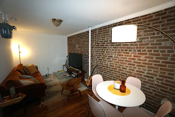Rented by Best Apartments North Inc | media 14