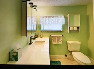 408 17th St, St Aug Beach, FL 32084