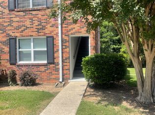 1906 Shades Cliff Ter, Birmingham, AL 35216