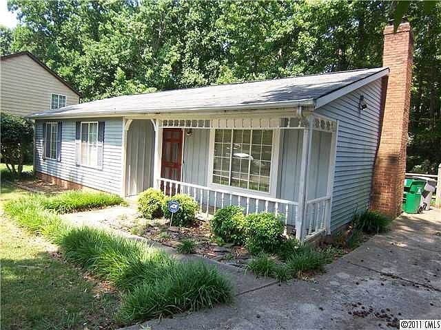 1st image of 8118 Ivy Hollow Dr