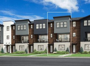 10824 120th Ln NE #D, Kirkland, WA 98033