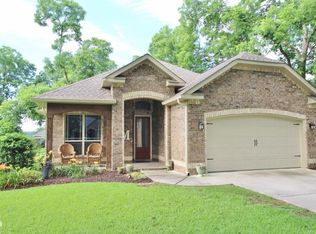 317 Pebble Stone Pl, Perry, GA 31069