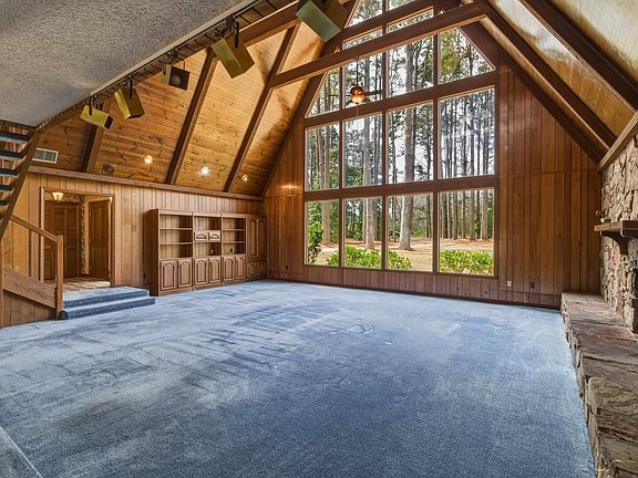 5th image of 1413 Finks Hideaway Rd