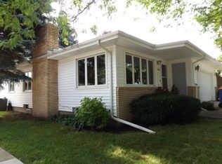 1025 Grandview Ave, Owatonna, MN 55060