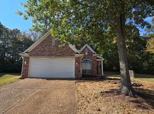 9690 Tributary Cv, Arlington, TN 38002