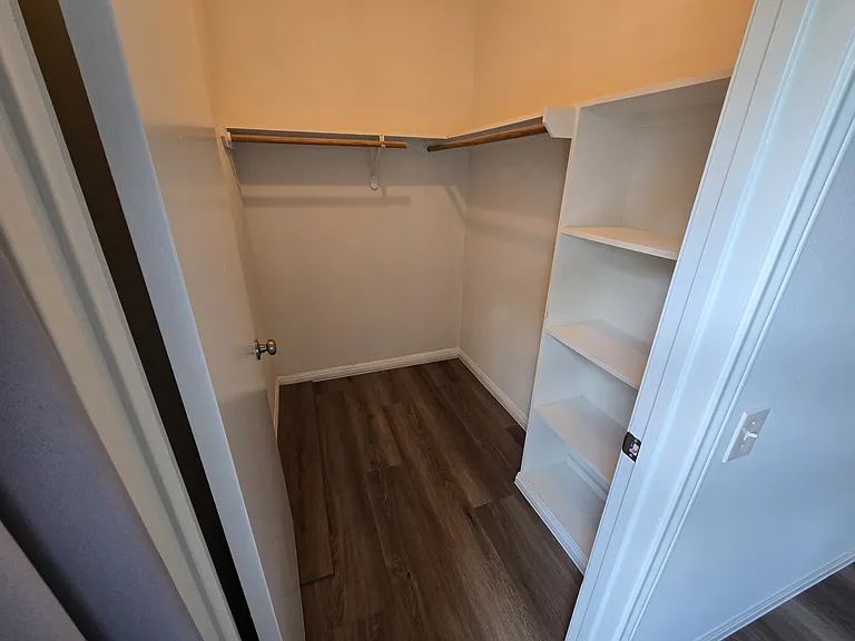 1604 Singleton Ave #A — Photo 14