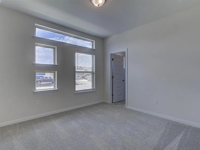 8729 Belknap Rd — Photo 23