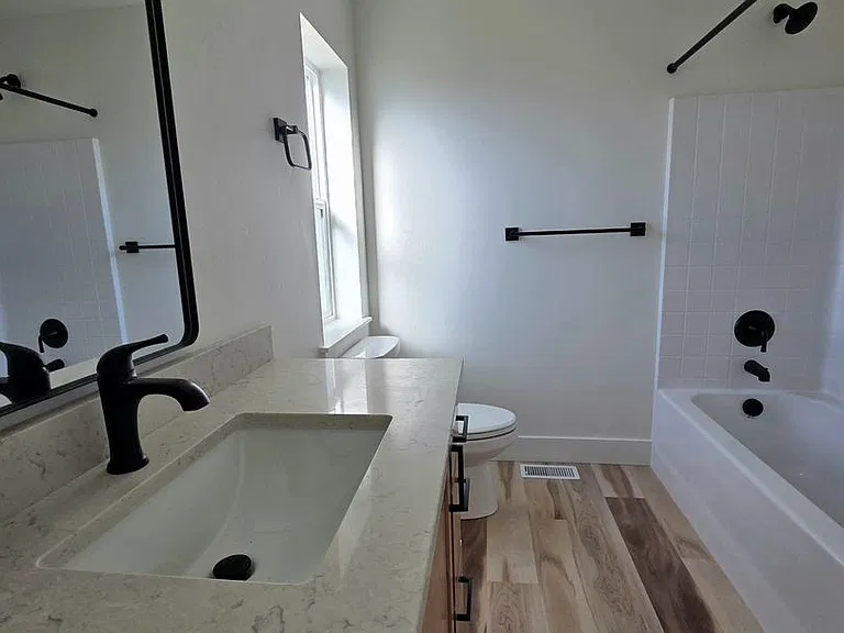 363 Eden Rose St — Photo 19
