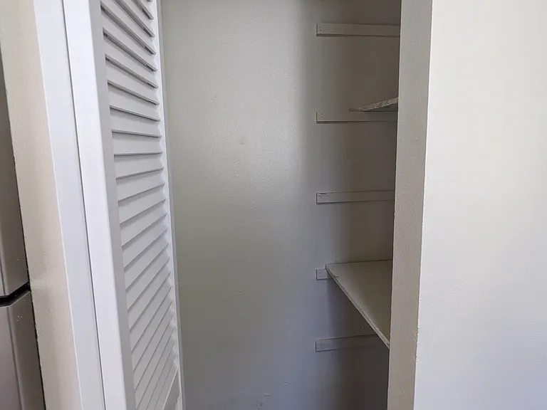 4063 N Alaska St #4063 — Photo 5