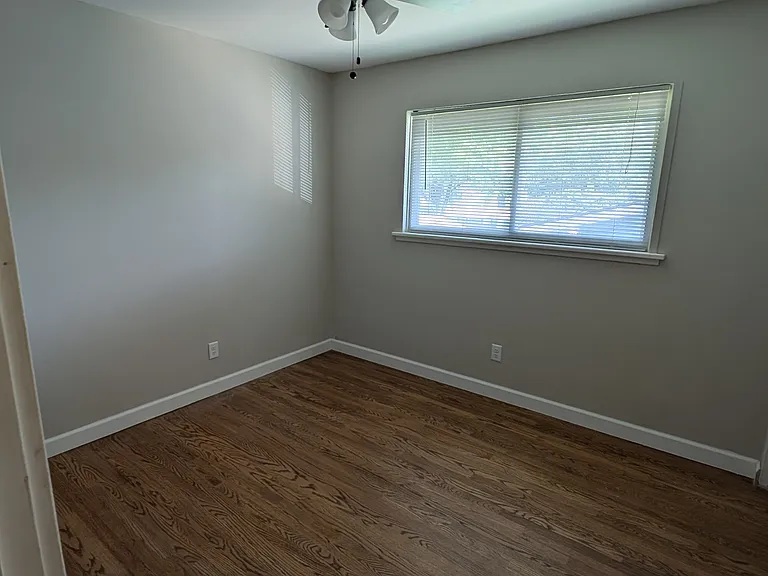 Bedroom #1