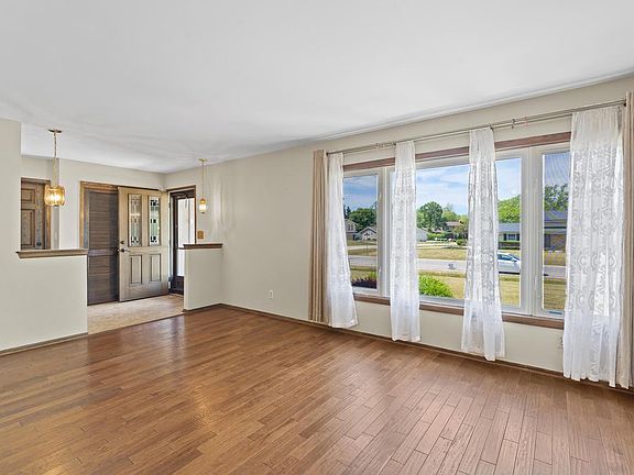 3rd image of 13885 W Crawford DRIVE