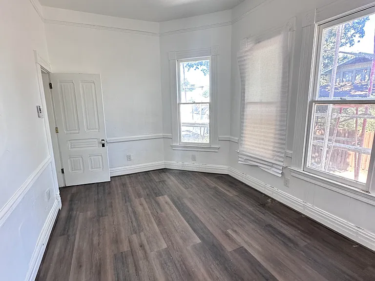 611 N Kaweah St #601 — Photo 12