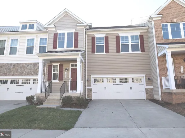 20471 Rolling Water Ter, Ashburn, VA 20147
