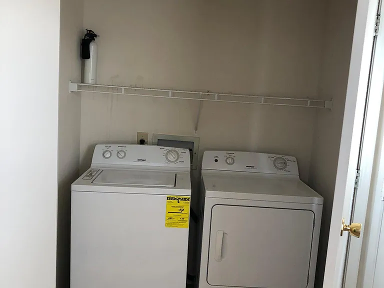 2304 Raleigh Ct #6 — Photo 12