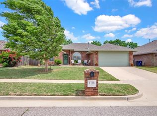1316 Selborne Pl, Yukon, OK 73099