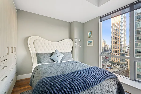 Rented by Compass | media 6